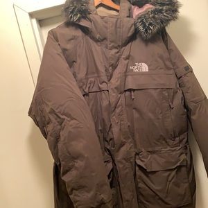 This is a north face down coat, Only worn 6 times